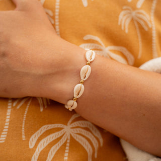 Giada Gerupuk Shell Surf Bracelet - Pineapple Island