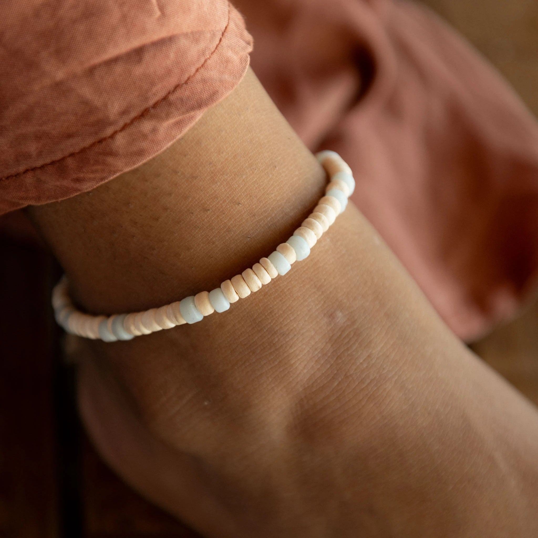 Samosir Natural Beaded Anklet - Pineapple Island