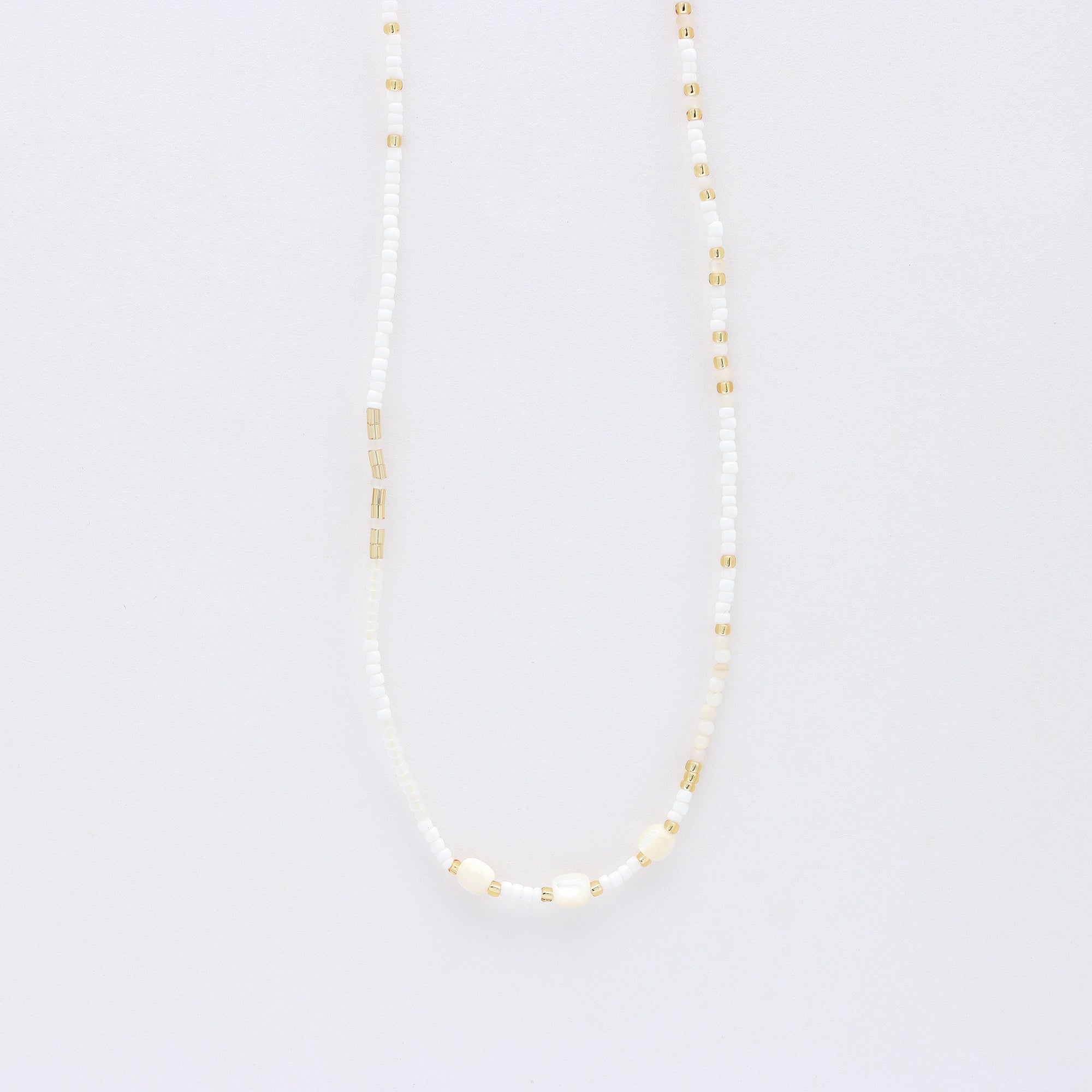 Pasir Mother of Pearl Beaded Necklace Pineapple Island