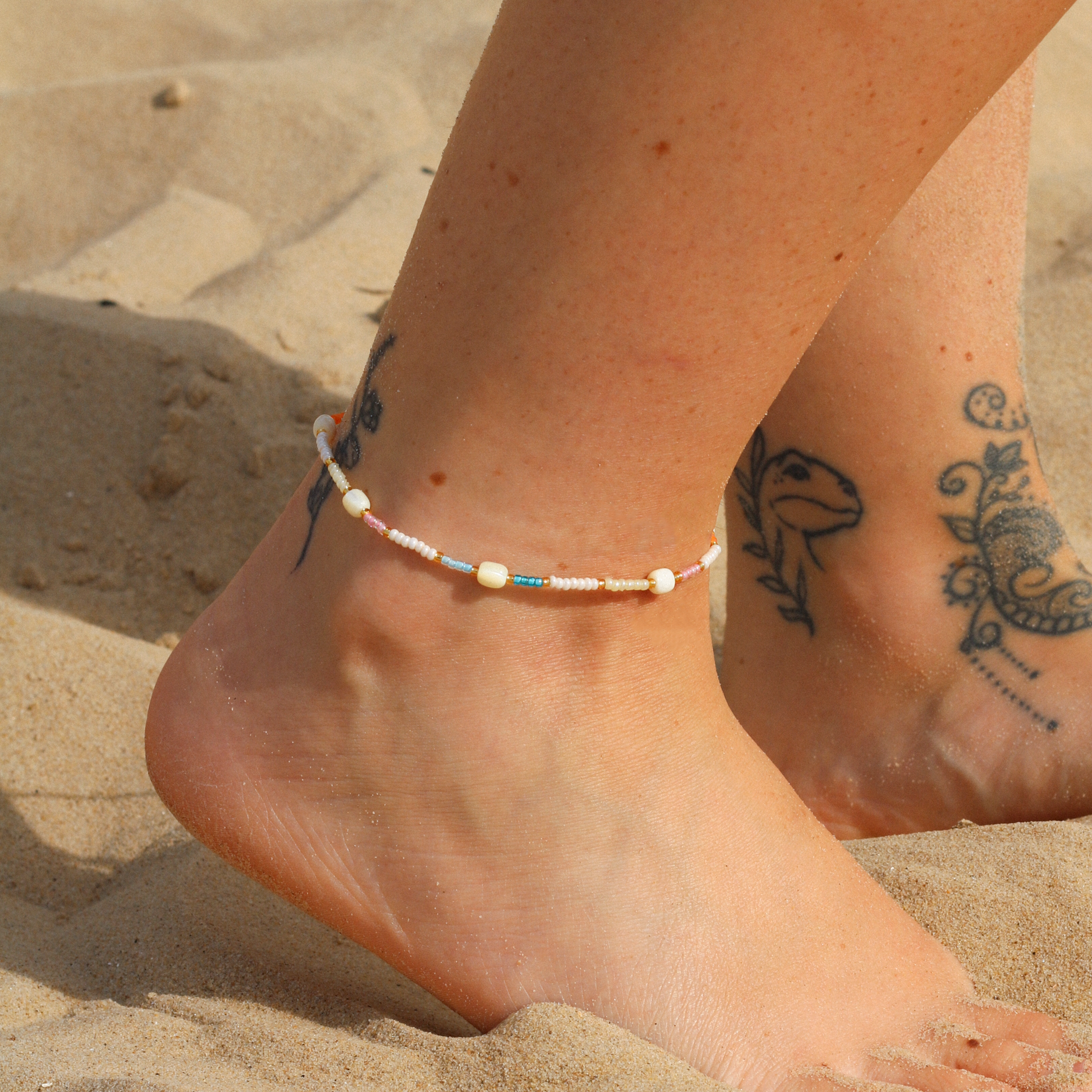 Horison Light Beaded Anklet Pineapple Island