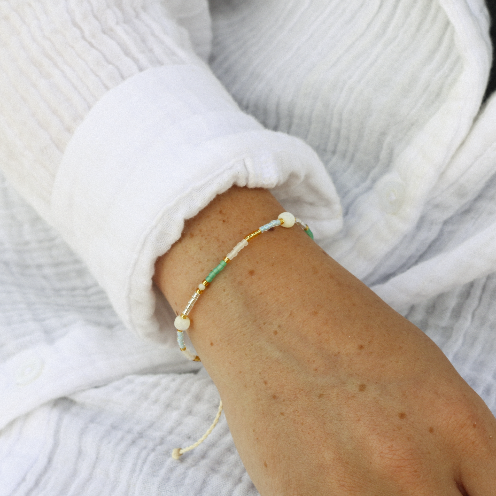 Pasang Beaded Bracelet Pineapple Island