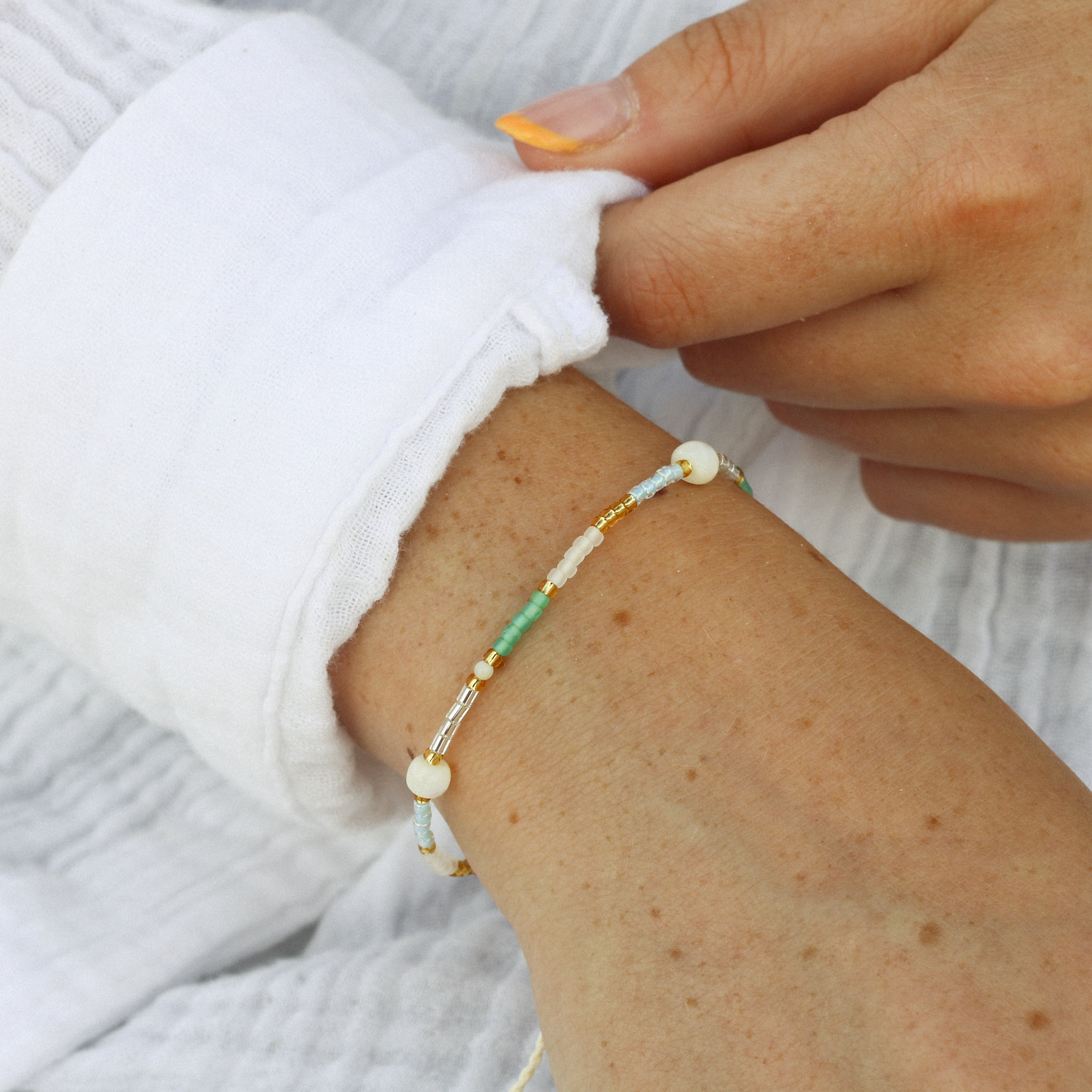 Pasang Beaded Bracelet Pineapple Island