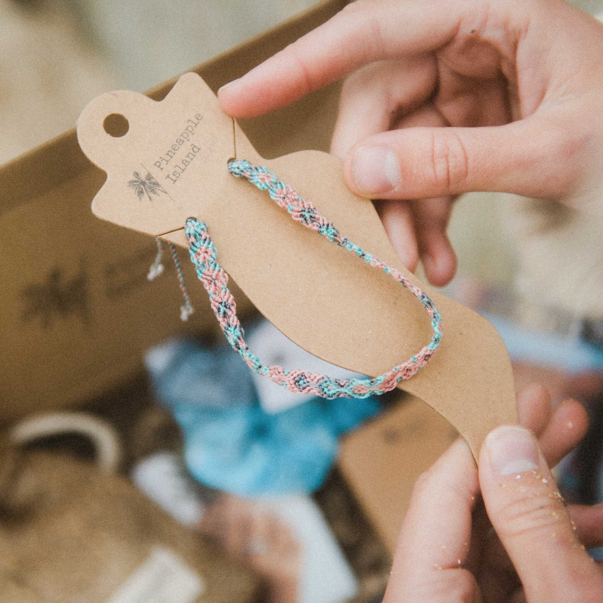 Leme Surf Anklet - Pineapple Island