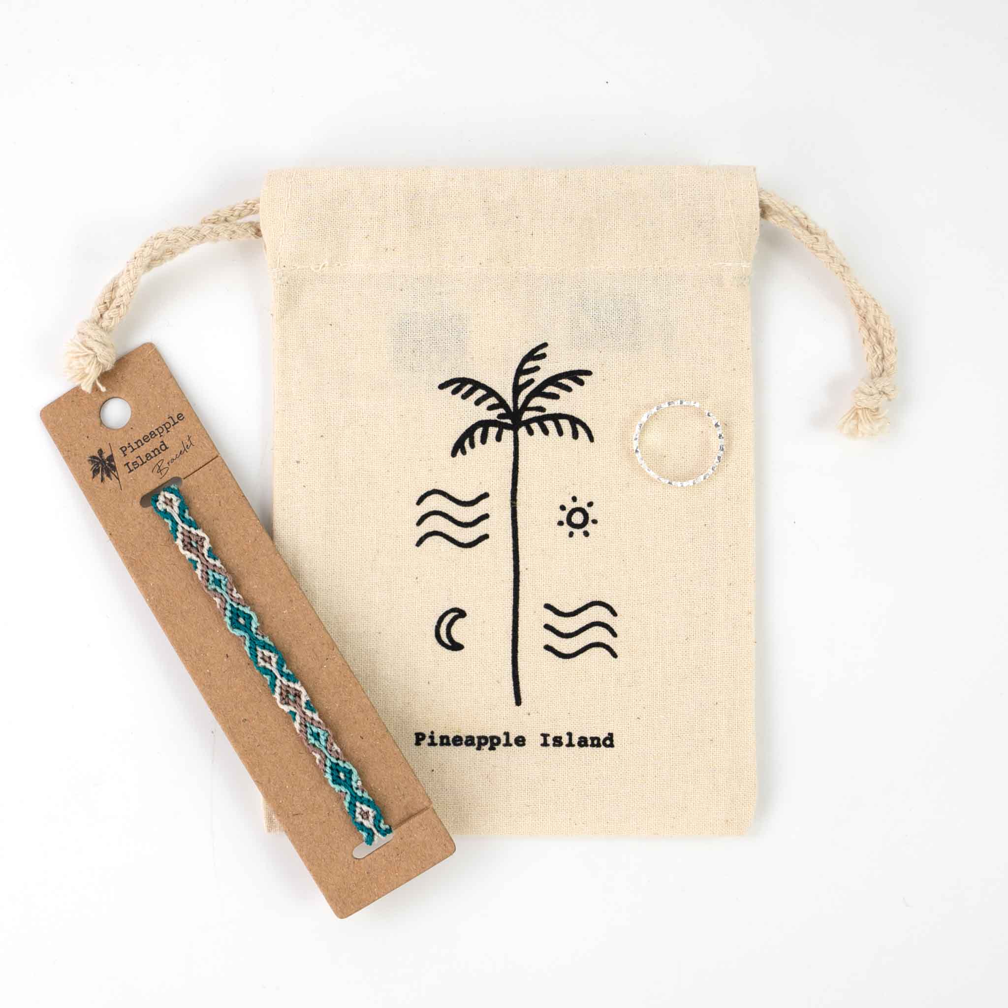 Gift Wrap - Pineapple Island
