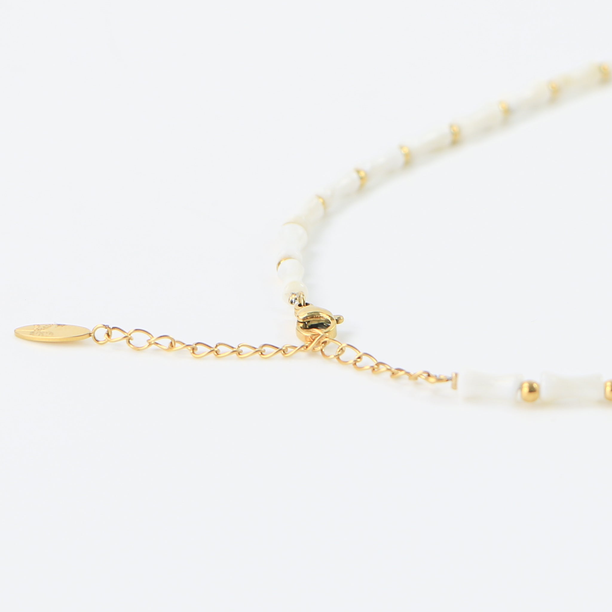 Mother of Pearl Necklace - Pineapple Island