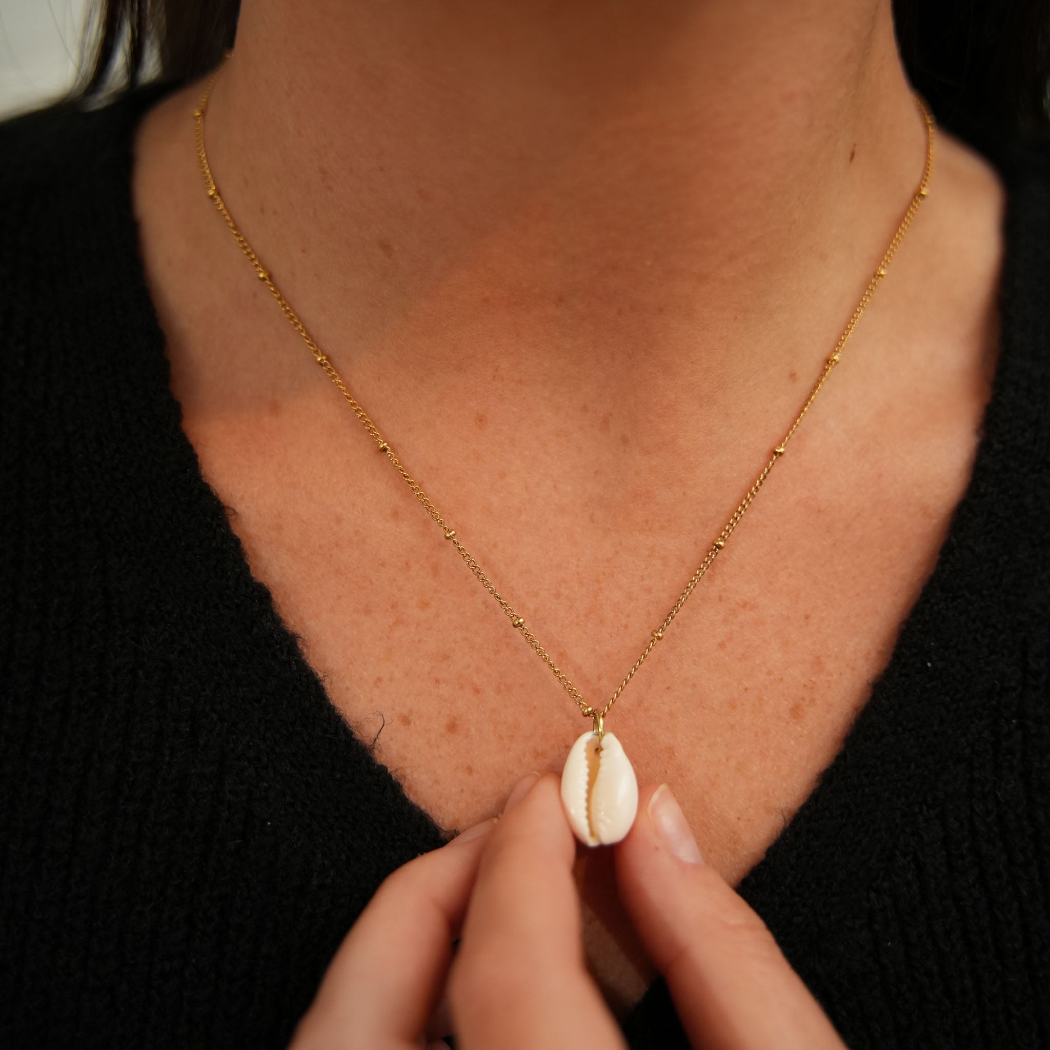 Cowrie Shell Chain Necklace - Pineapple Island