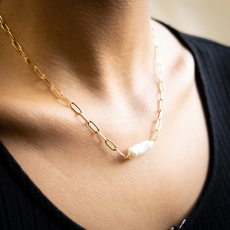 Atlas Chunky Freshwater Pearl Necklace - Pineapple Island
