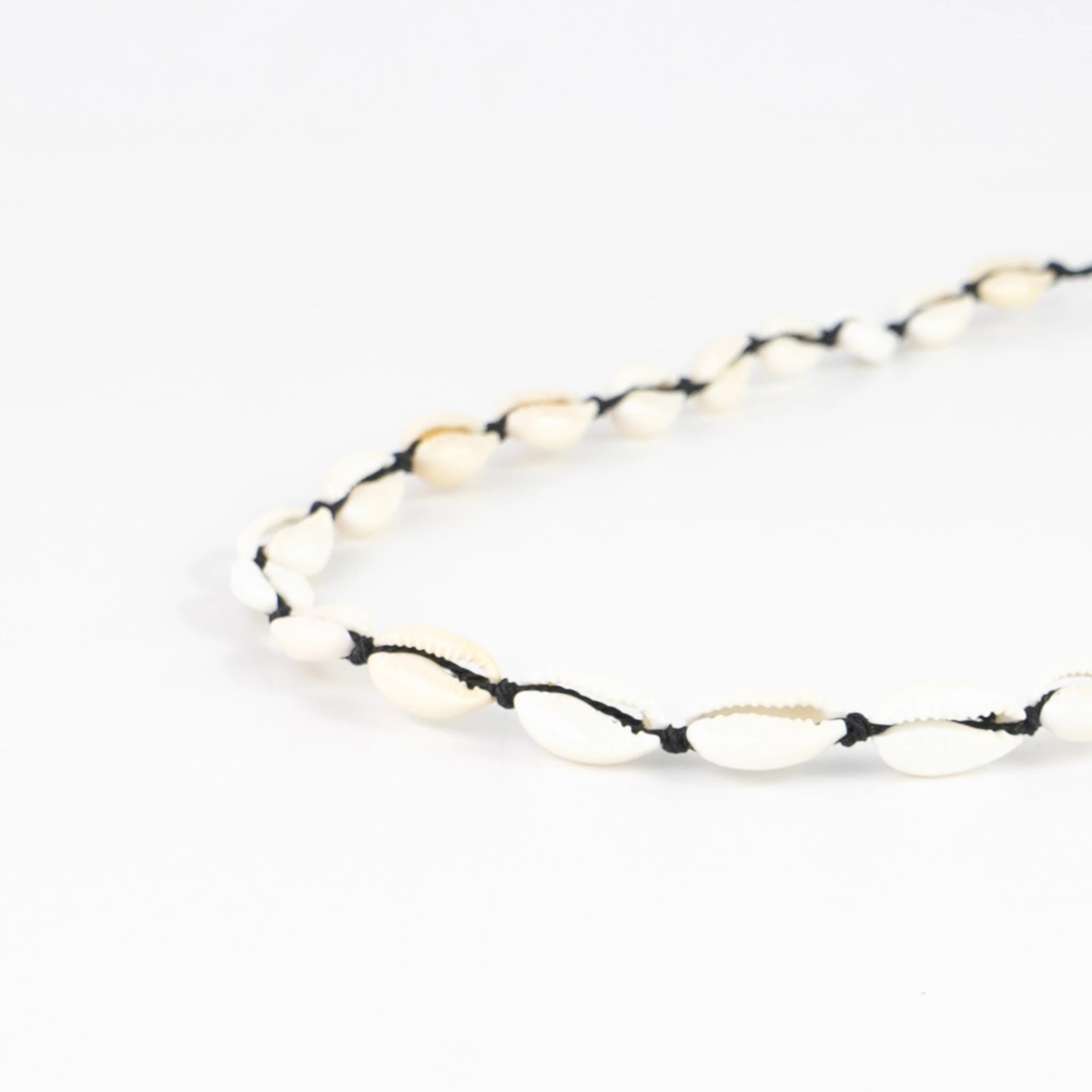 Livadi Cowrie Shell Choker Necklace - Pineapple Island