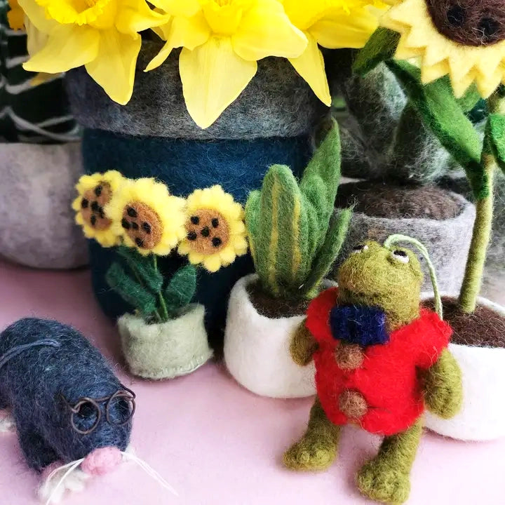 Felt So Good Handmade Felt Pot O'Sunflowers Decoration