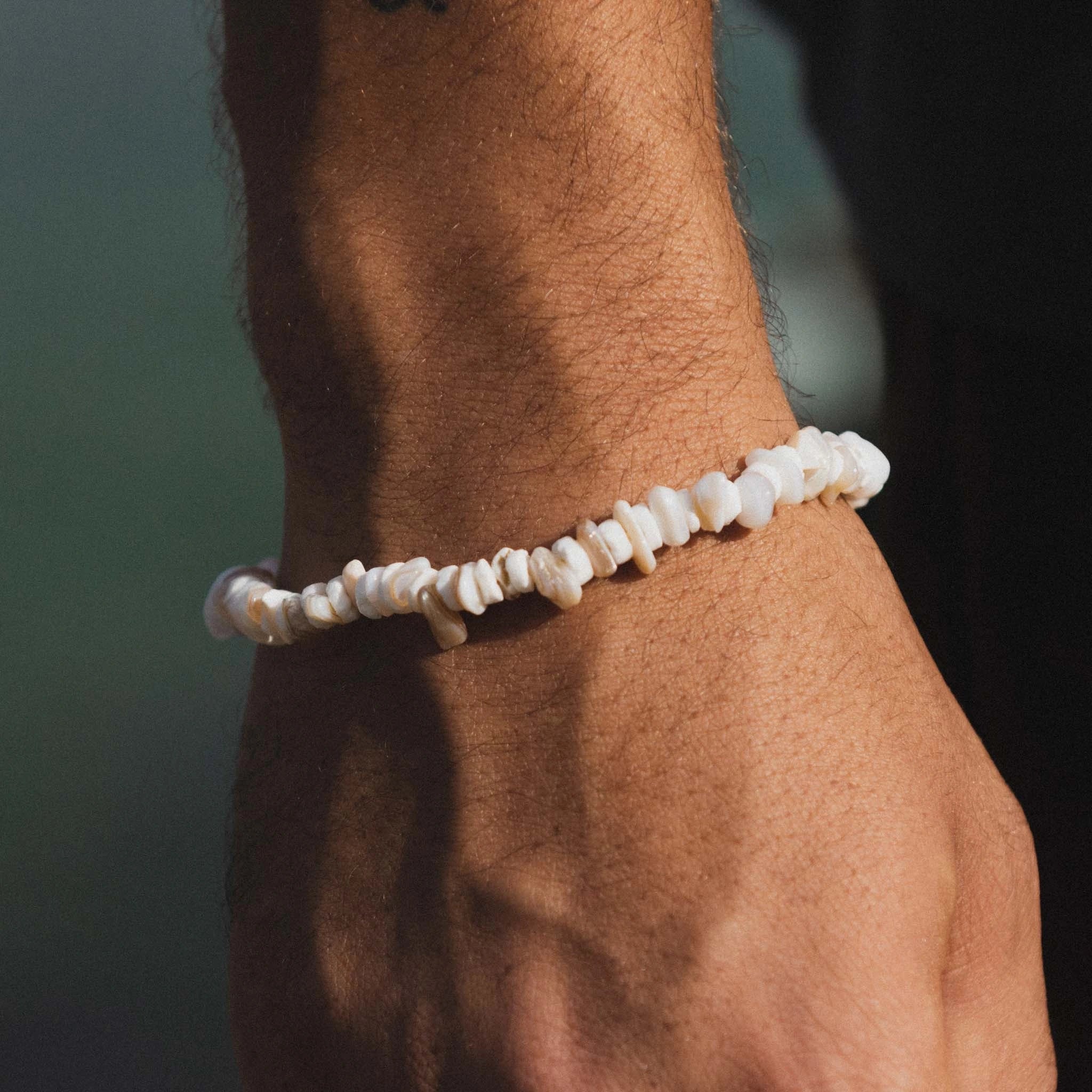 Canggu Puka Shell Surfer Bracelet - Pineapple Island