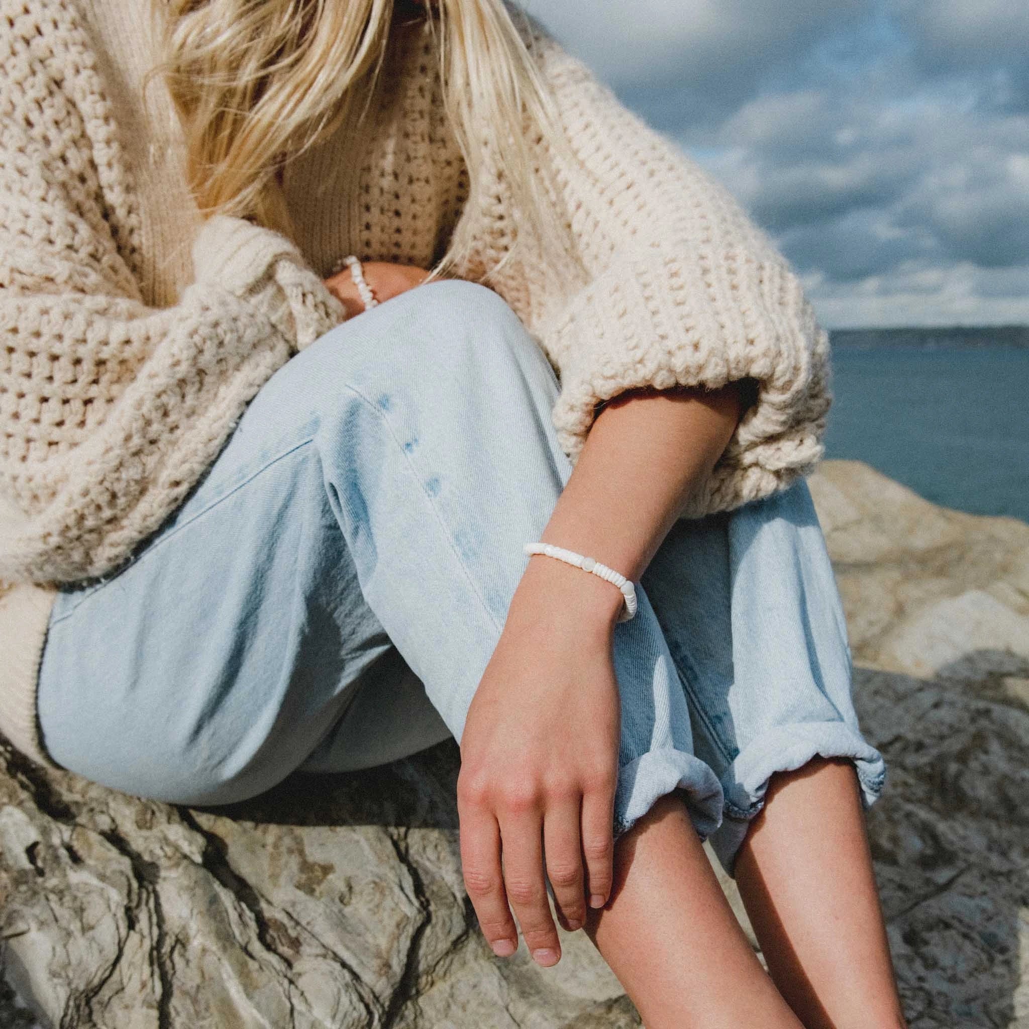 Madasari Beach Mother of Pearl Bracelet - Pineapple Island