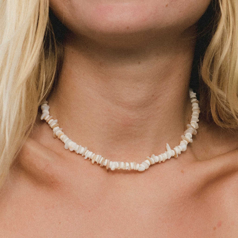 White online surfer necklace