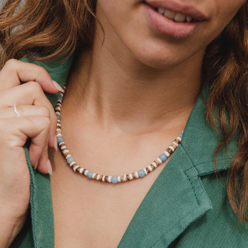 Manta Point Surfer Necklace Pineapple Island