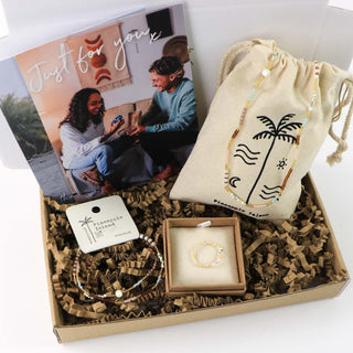 Golden Hour Letterbox Jewellery Gift Set - Pineapple Island