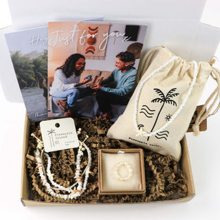 Tidepool Starfish & Pearls Letterbox Jewellery Set - Pineapple Island