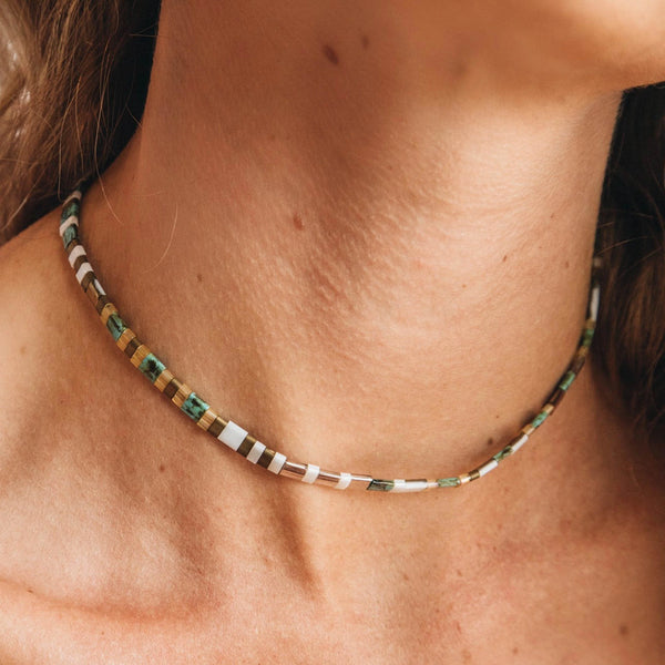 Maraja Flat Beaded Choker Necklace