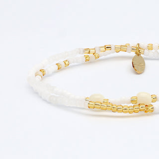 Pasir Mother of Pearl Beaded Bracelet Pineapple Island