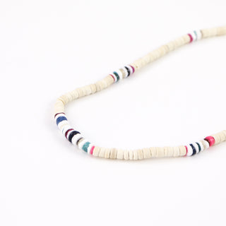 Putih Surf Bead Necklace - Pineapple Island