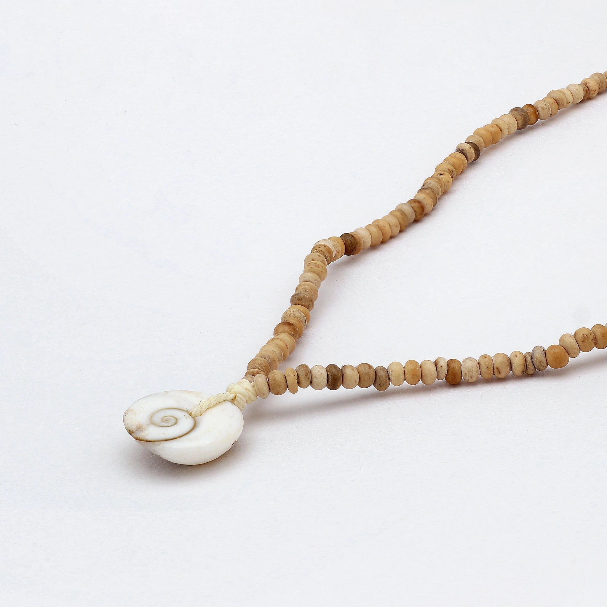 Natural Wood Shiva Shell Choker Necklace - Pineapple Island