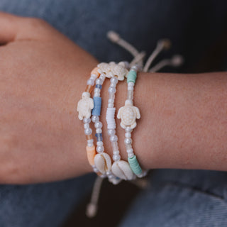 Sagara Hati Beaded Charm Bracelet - Pineapple Island