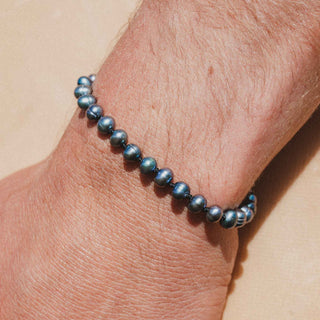 Black Pearl Knotted Bracelet