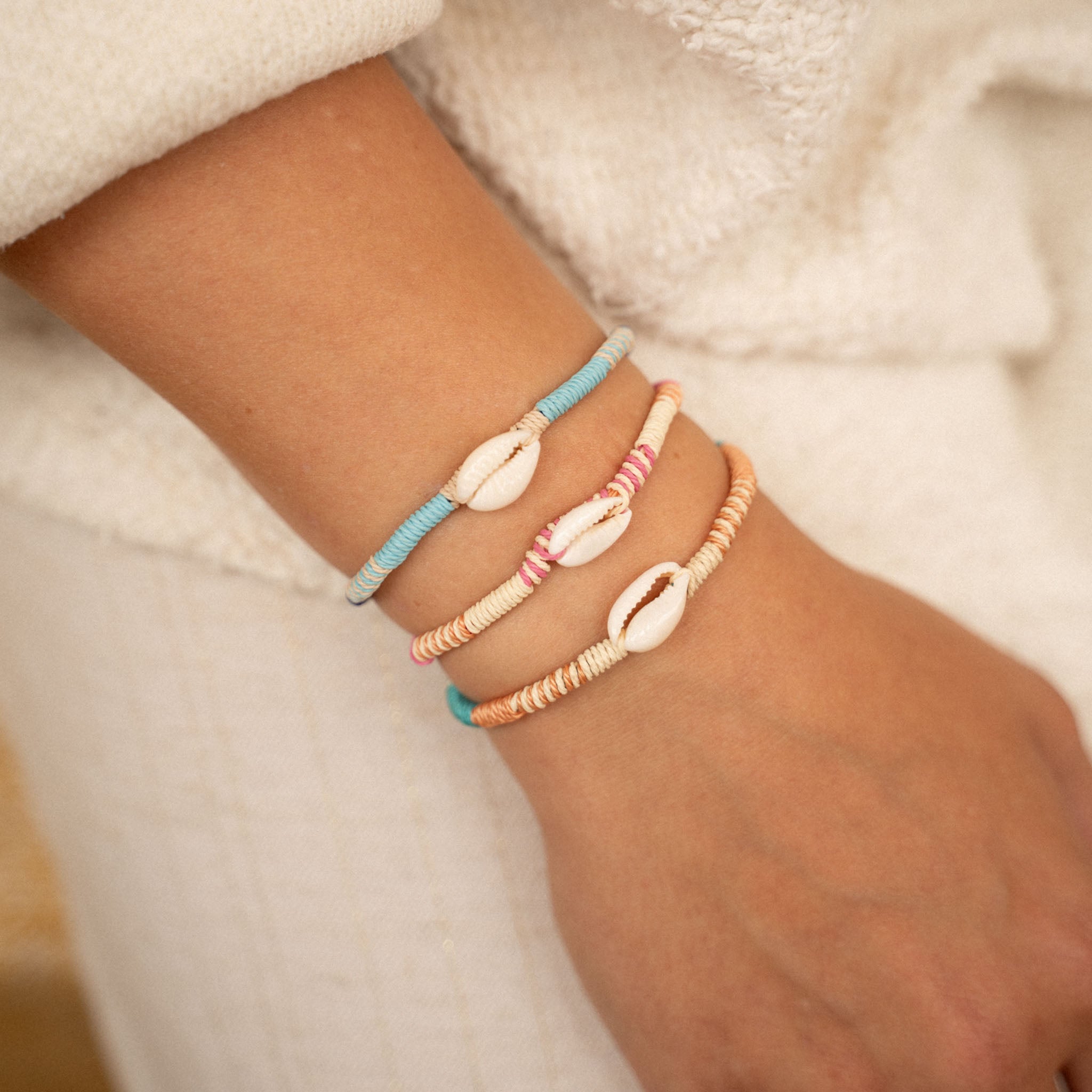 Kuta Beachcomber Shell Bracelet