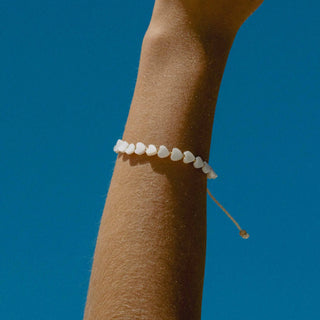 Mother of Pearl Heart Bracelet - Pineapple Island
