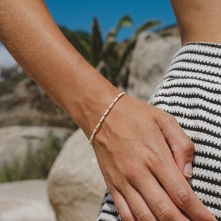 Cahaya Mother of Pearl Beaded Bracelet - Pineapple Island