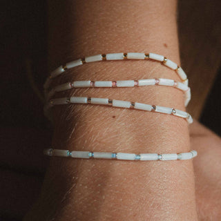 Cahaya Mother of Pearl Beaded Elastic Bracelet