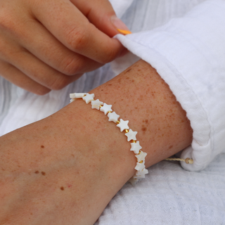 Surgawi Mother of Pearl Star Bracelet Pineapple Island