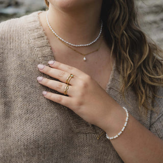 Mother of Pearl Bracelet - Pineapple Island
