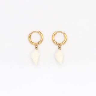 Nusa Dainty Shell Huggie Hoop Earrings - Pineapple Island