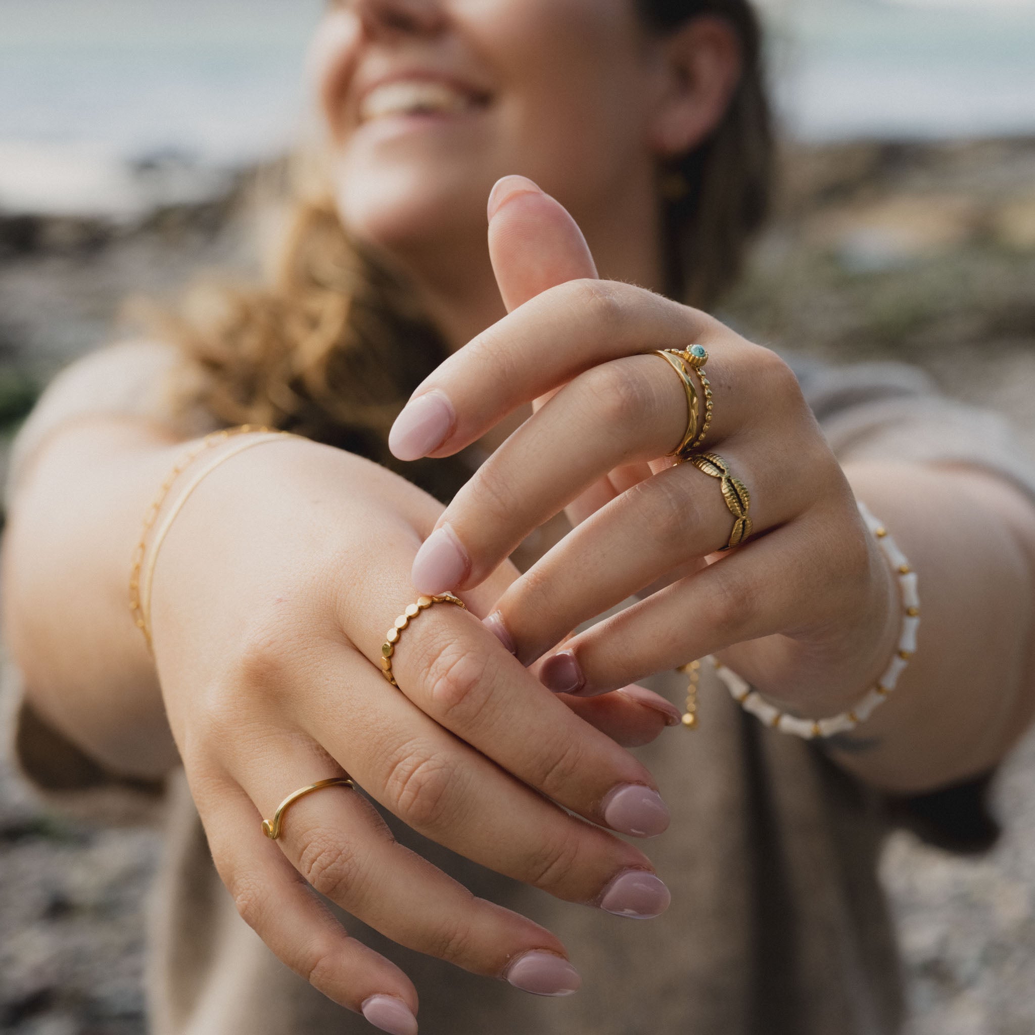 Dainty Dot Ring