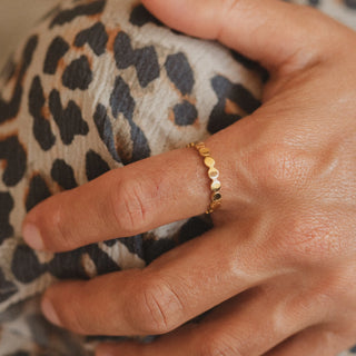 Dainty Dot Waterproof Ring