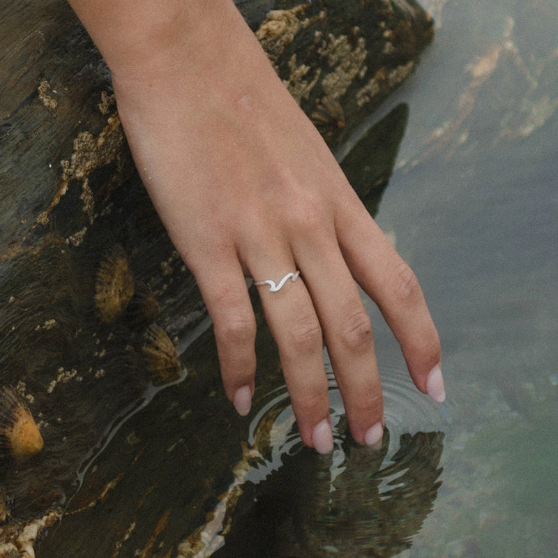 Surfer Girl Double Wave Ring - Pineapple Island