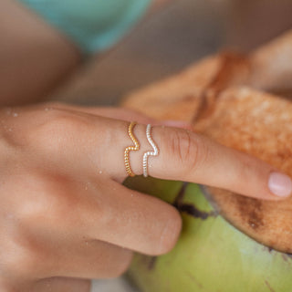 Crest of The Wave Ring - Pineapple Island