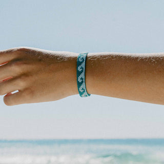 Melayang Wave Beaded Bracelet - Pineapple Island