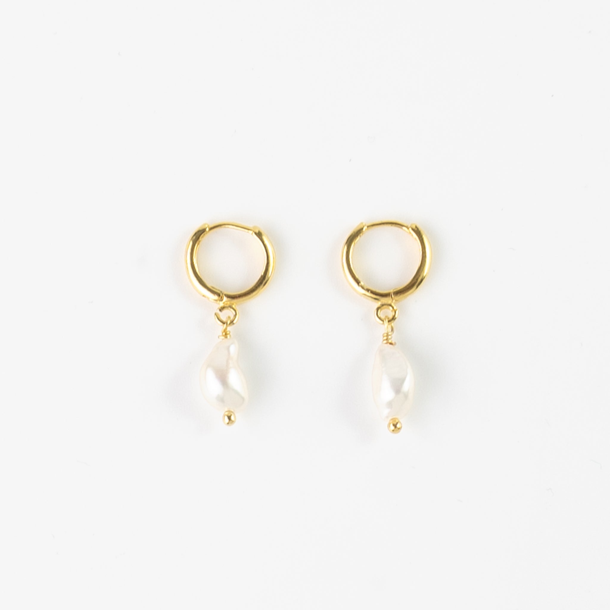 IMPERFECT Asri Freshwater Pearl Huggie Hoop Earrings - Pineapple Island