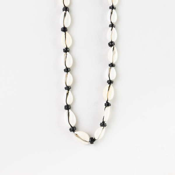 Hyams Cowrie Shell Choker Necklace - Pineapple Island
